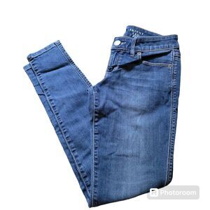 Women's size 0 The Limited Skinny Leg 917 Jeans